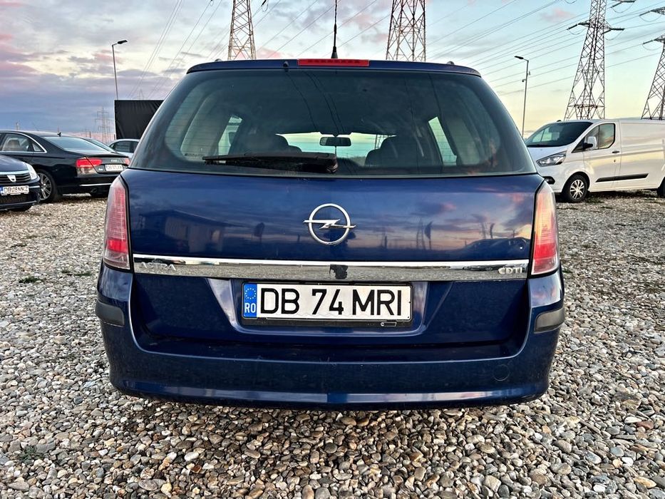 Opel Astra 1.3 CDTi 90CP.