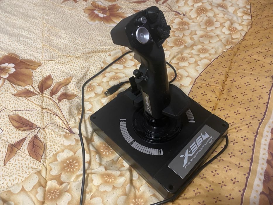 Joystick X56 Flight H.O.T.A.S.