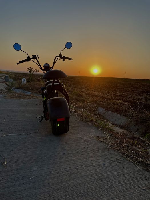 Scuter electric chopper 1000W 12Ah