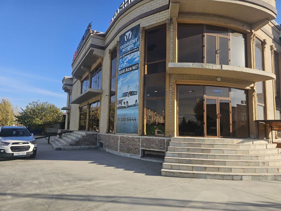 Аренда 2х этажного магазина