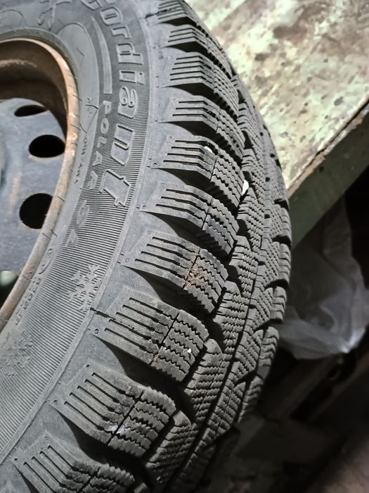 Джанти със зимни гуми за Пежо 14''