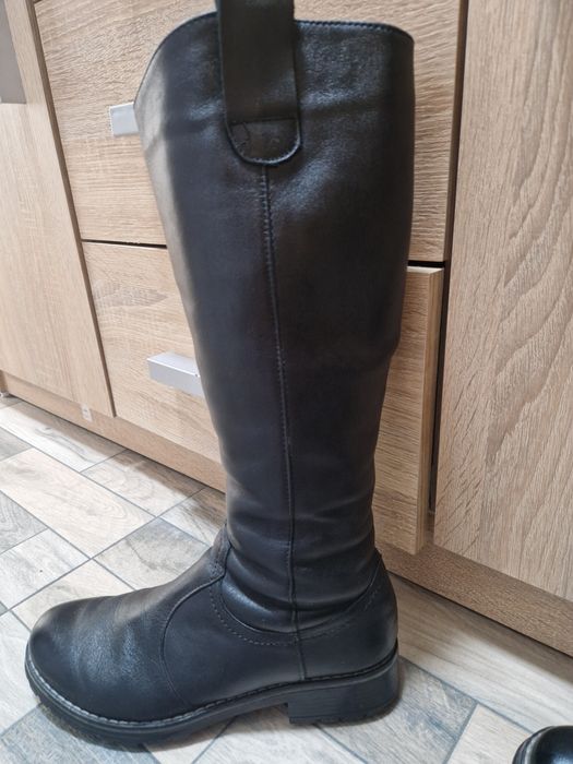 Cizme îmblănite din piele, mărimea 36