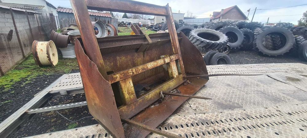 Tractor Fiat 880
