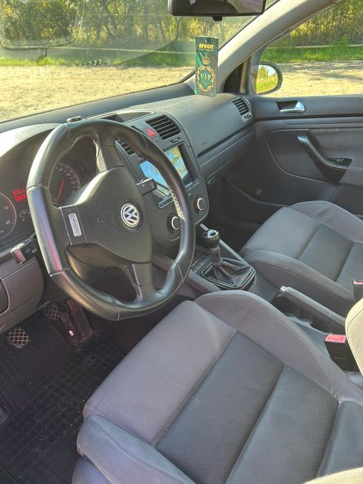 Volkswagen Golf 5