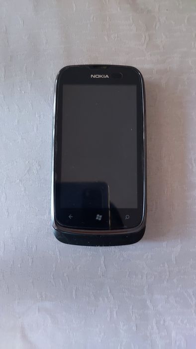 Продам Nokia lumia 610