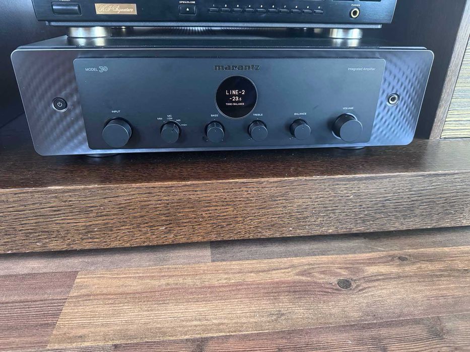 Усилвател Marantz, модел 30