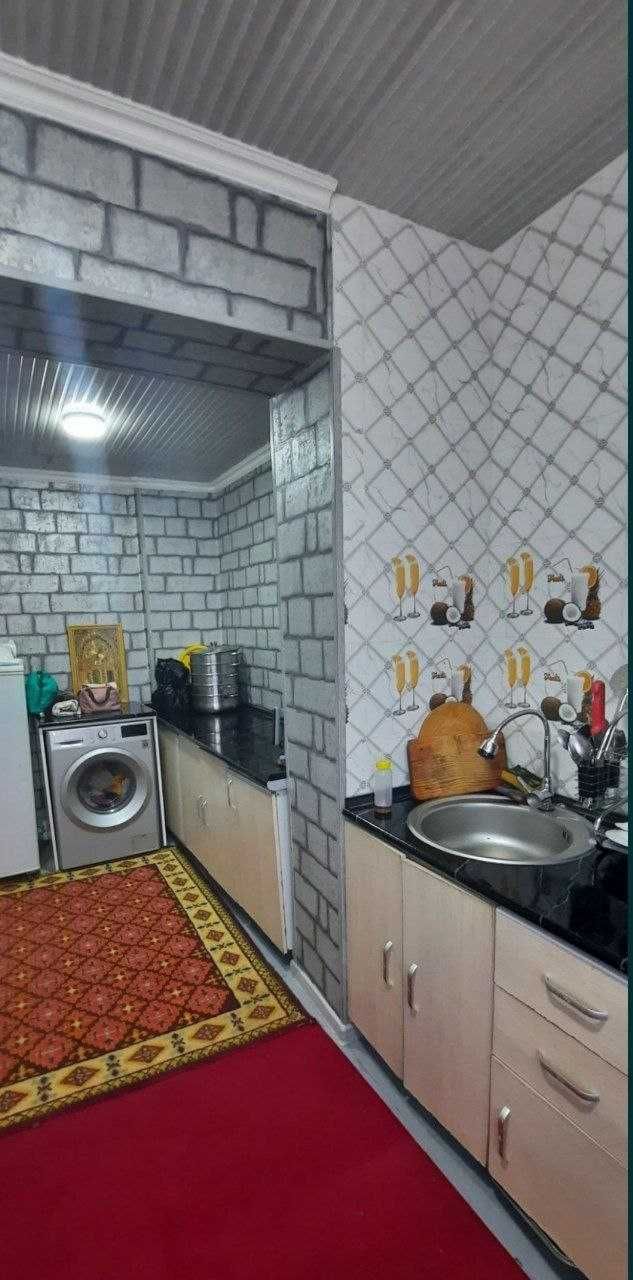 Квартира сотилади 2/4/4 Янги ремонт 55 м.кв. ТТЗ-1 М.Улугбек рн