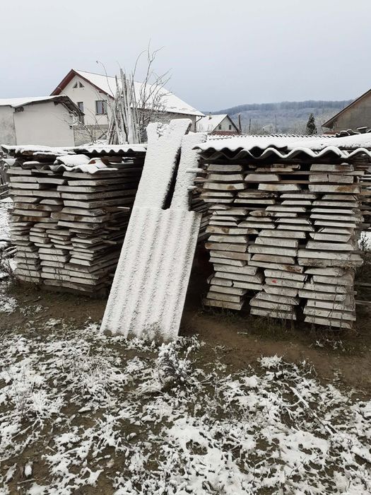 Vând dulap si scândură stejar ,frasin