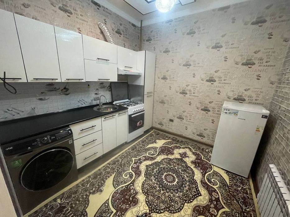 Sergili 3 metro bekati yonida Golden life