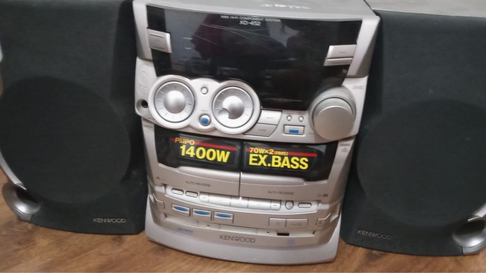 Kenwood музыкальный центр