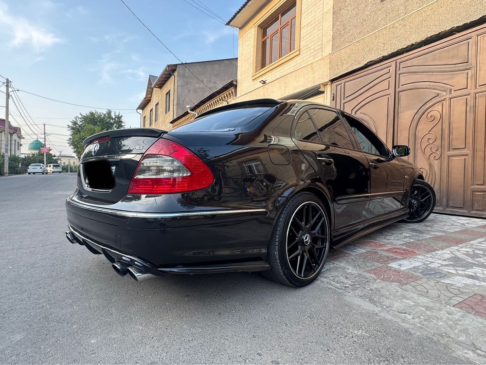 mersades AMG (6.3)