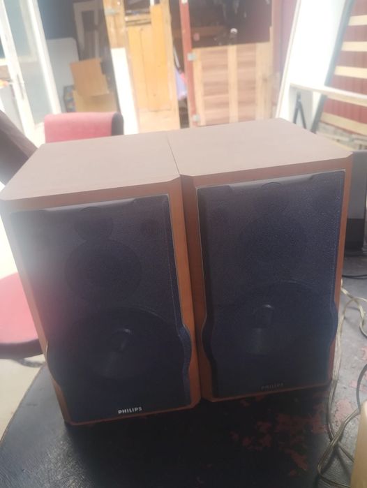 Boxe Philips cu cablu