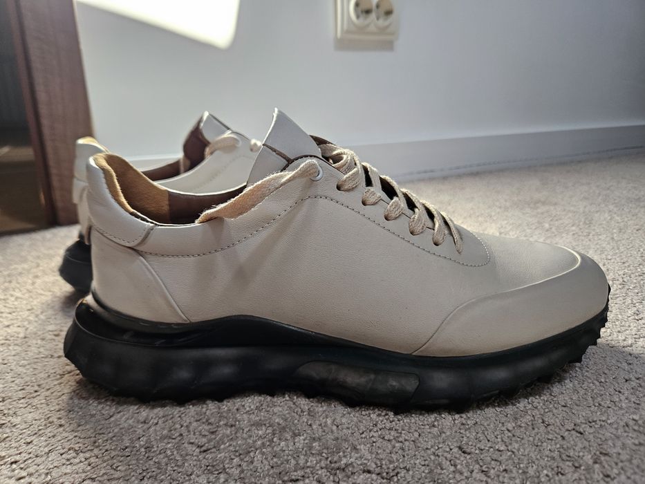 Pantofi sport / casual din piele naturala