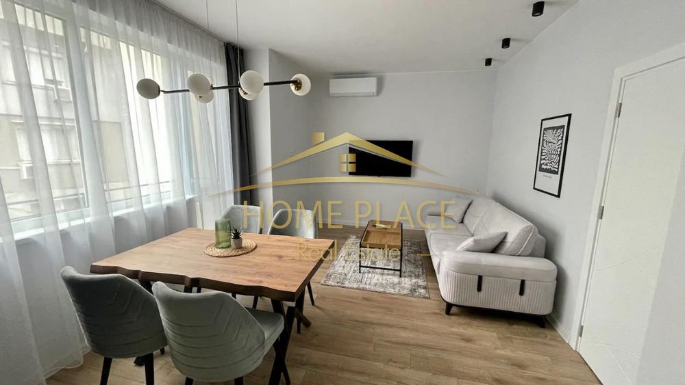 Дава се под наем Двустаен апартамент в Варна, Център - 55 кв.м за 765 € - Снимка #1