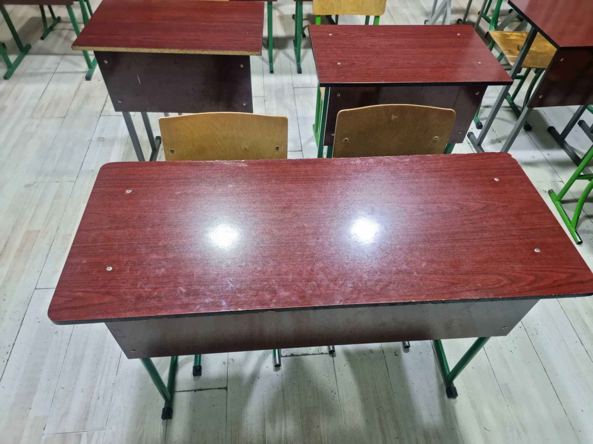 O'quv markaz uchun parta stullar