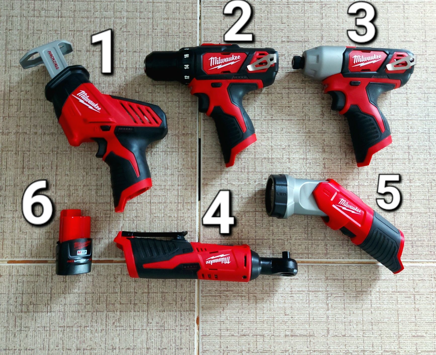 Set / bucata scule Milwaukee fara fir M12