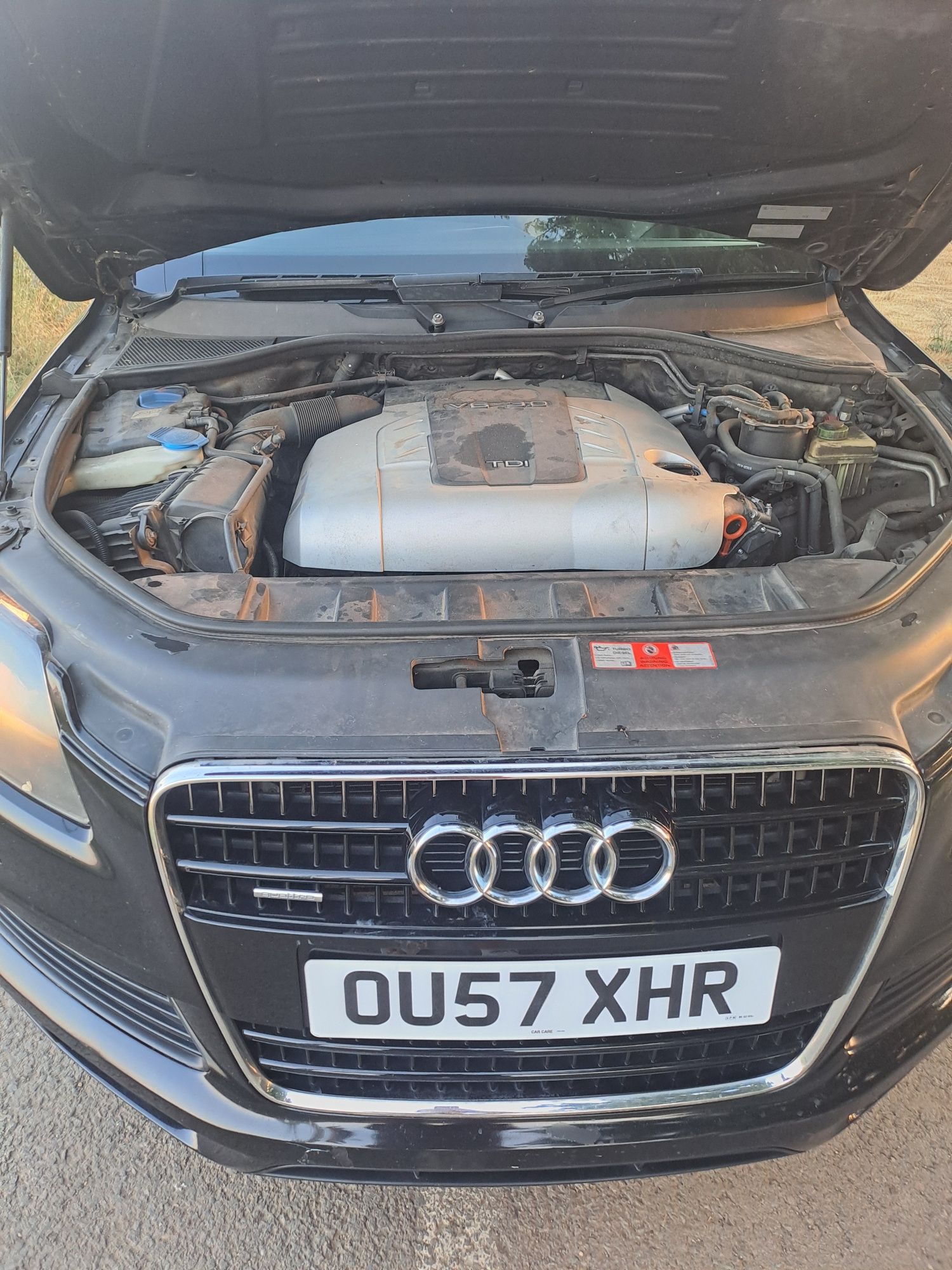Vând Motor Audi Q7  3.0 Tdi BUG