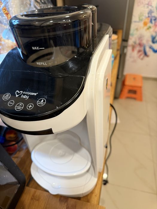 Vând espressor preparare lapte praf
