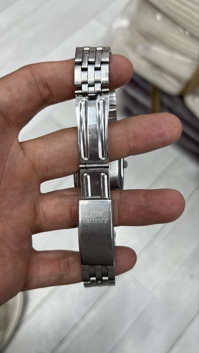 Orient soat sotiladi