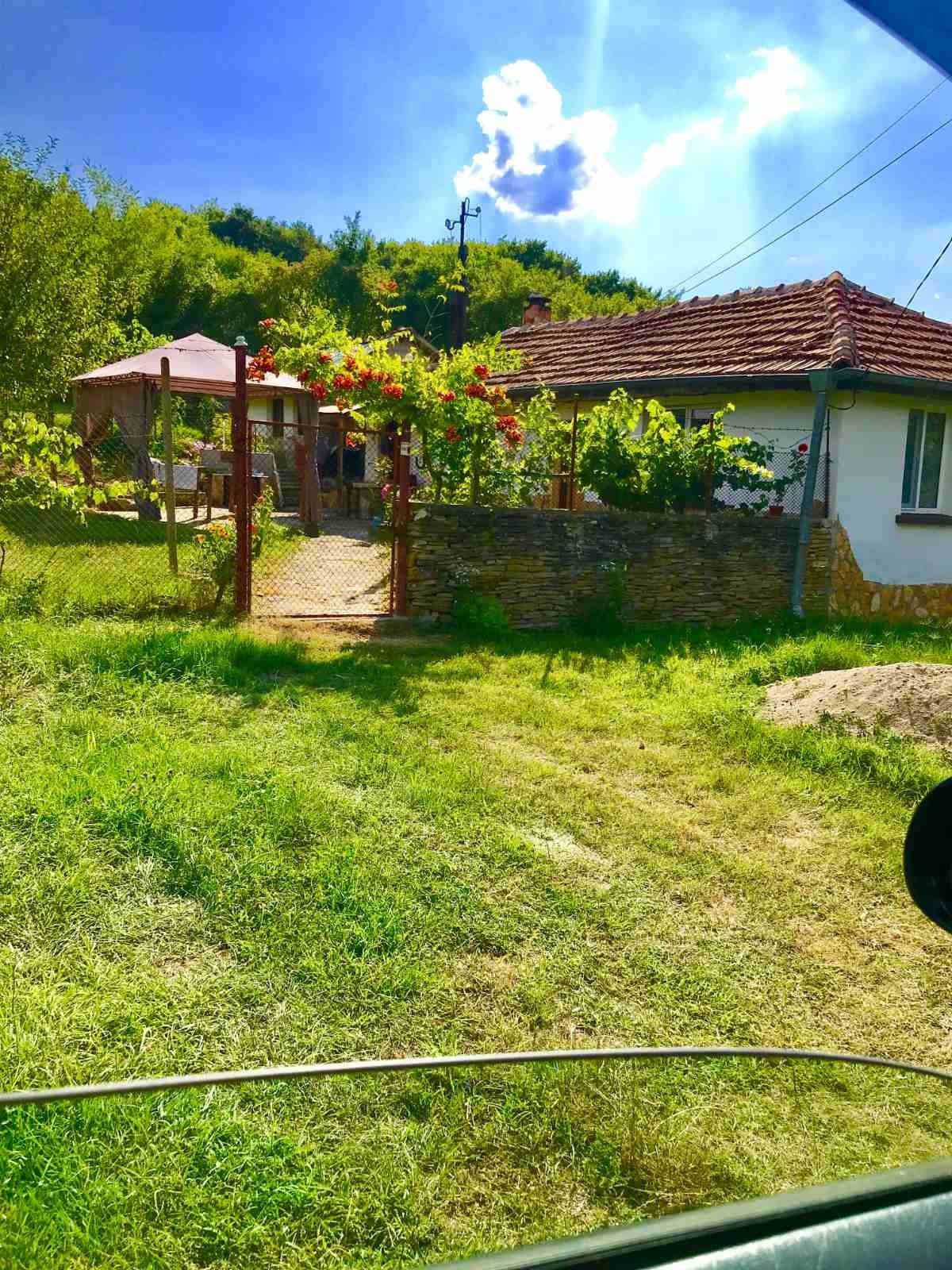 Къща в с.Долна Бешовица