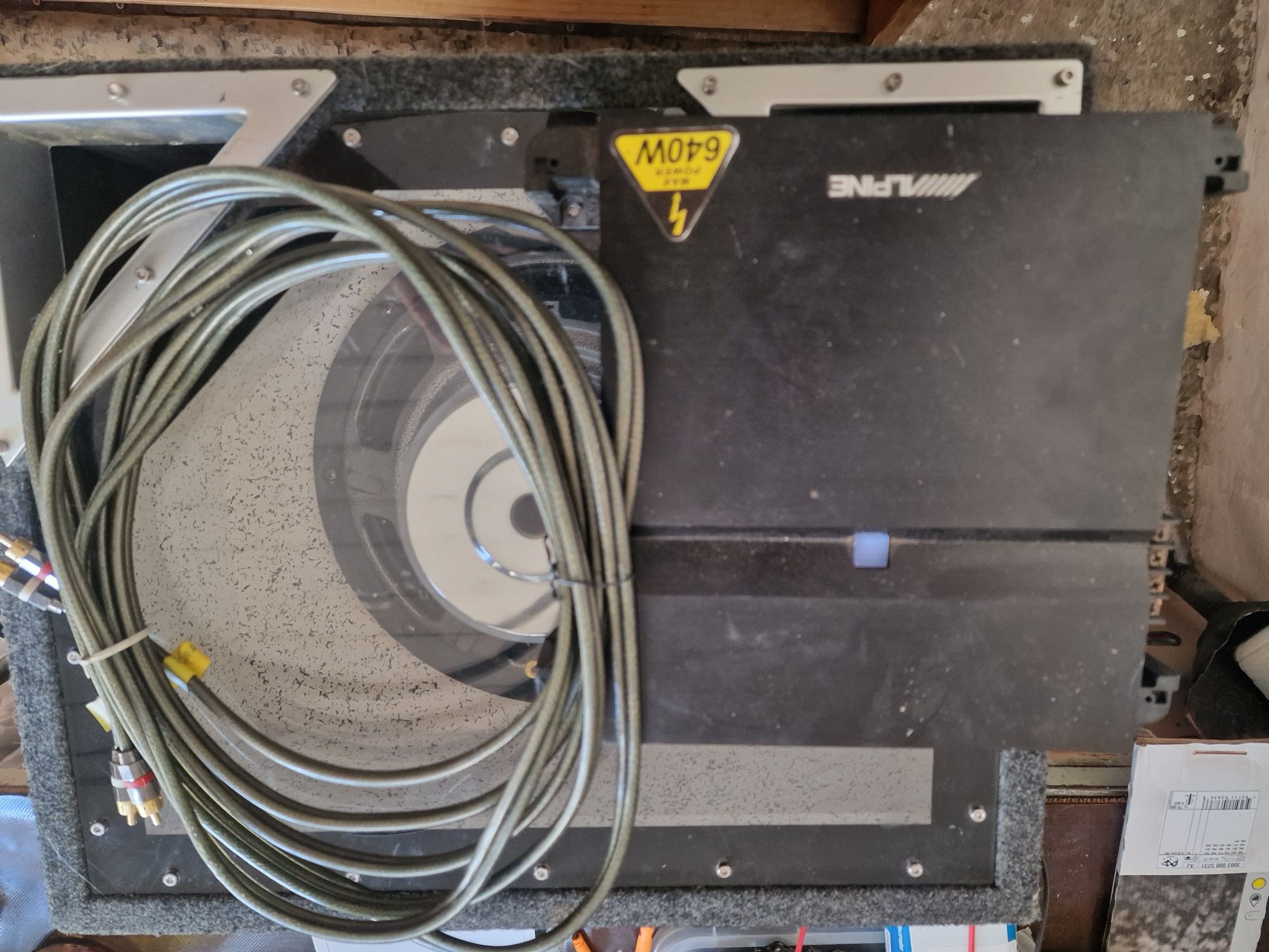 Statie Alpine+ subwoofer+ cabluri