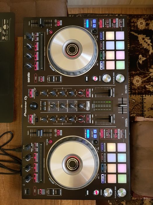 DJj SR2 DJ контроллер