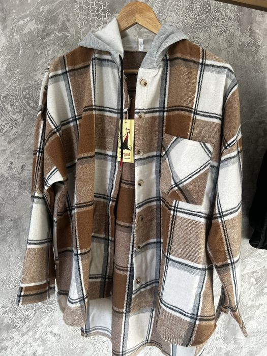 Рубашка белый ,бежовый -7,000т