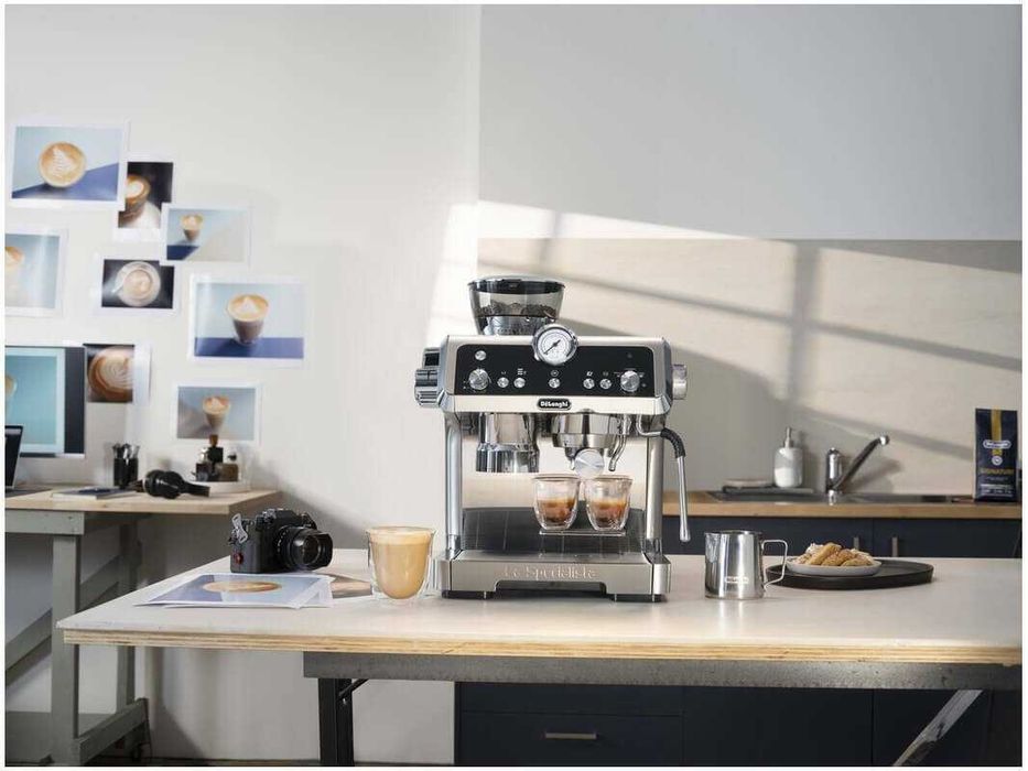 Delonghi рожковая Кофемашина EC9355.M La Specialista Prestigio