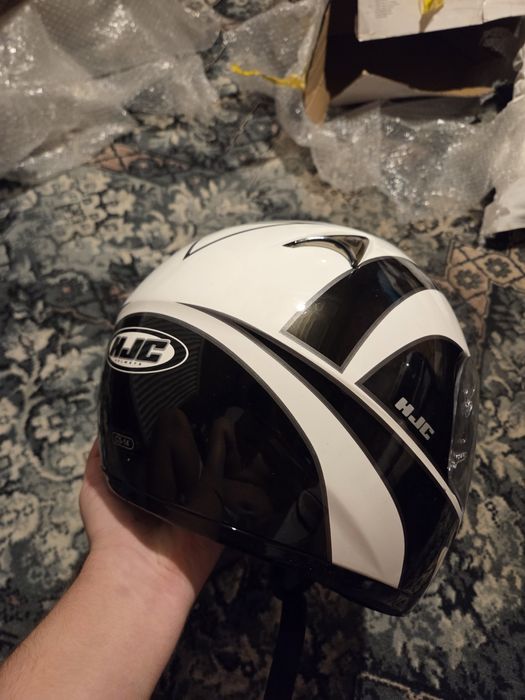 Se vinde casca moto hjc mărimea M