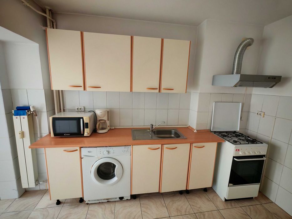 Vanzare mobila bucatarie si electrocasnice