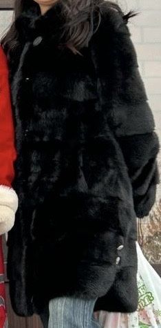 Продам норковую шубу