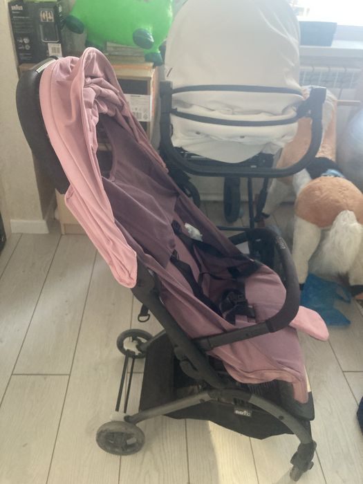 Коляска прогулочная