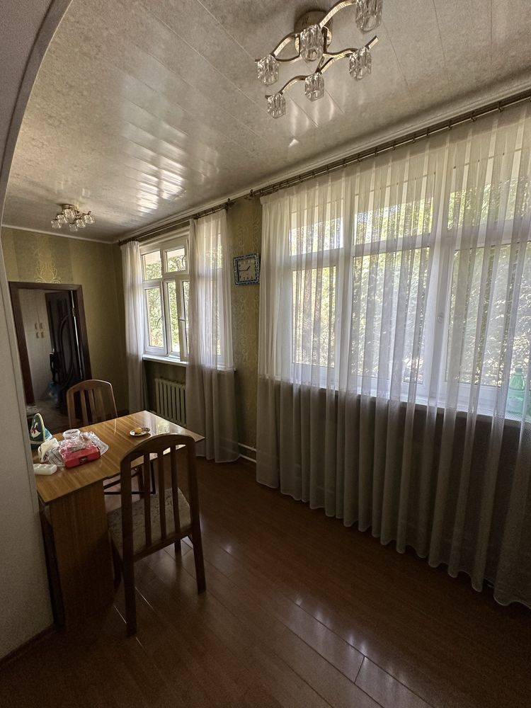 Продается Квартира, Ялангач , Эко Базар , Керамзит 4/2/4
