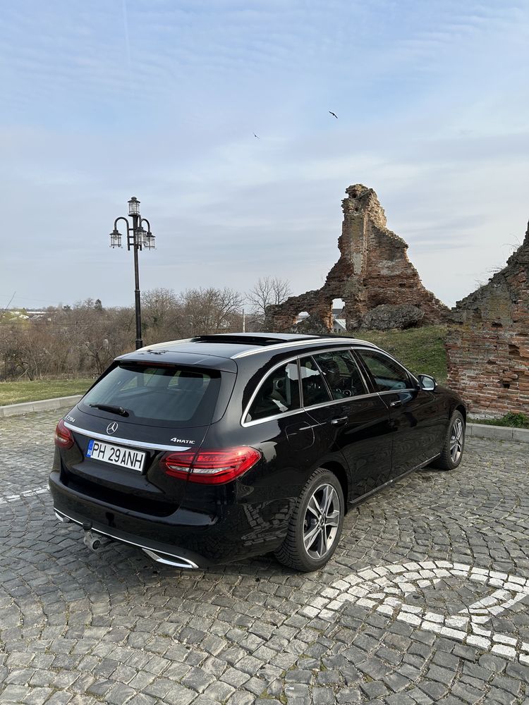 Mercedes C220 CDI 4 matic panoramic an 2019 import Germania