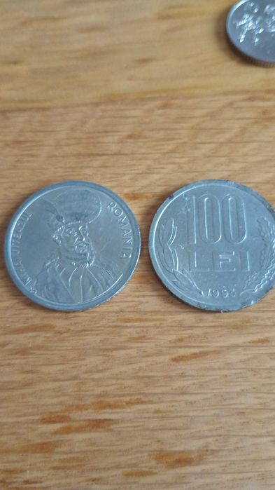 Vand monede 100 lei, an 1992-1995