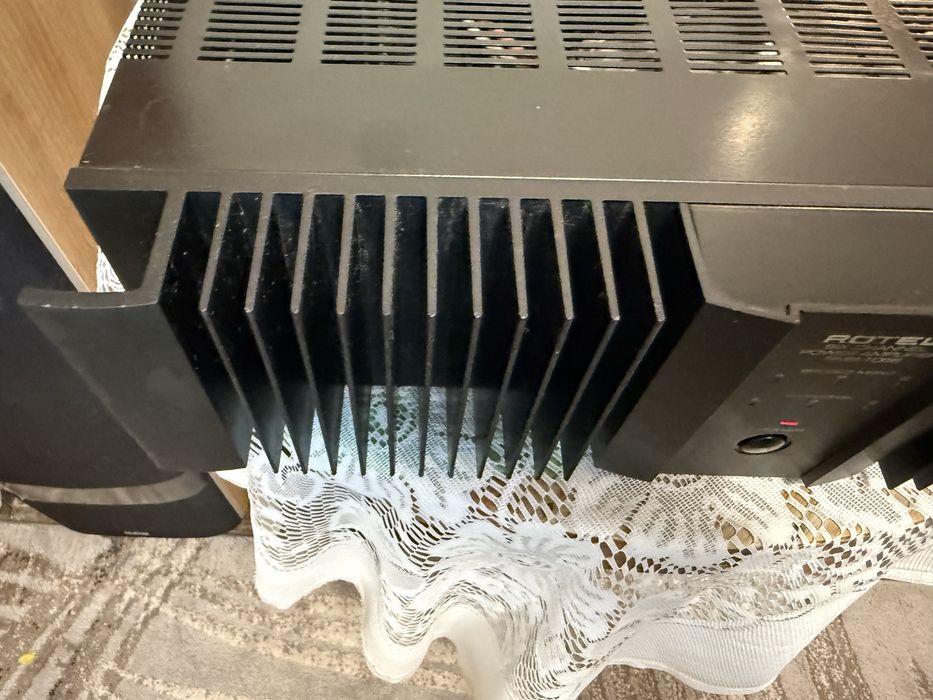 Rotel RMB1066 Качествено стъпало