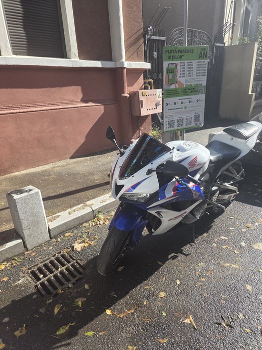 Honda CBR600RR 2012