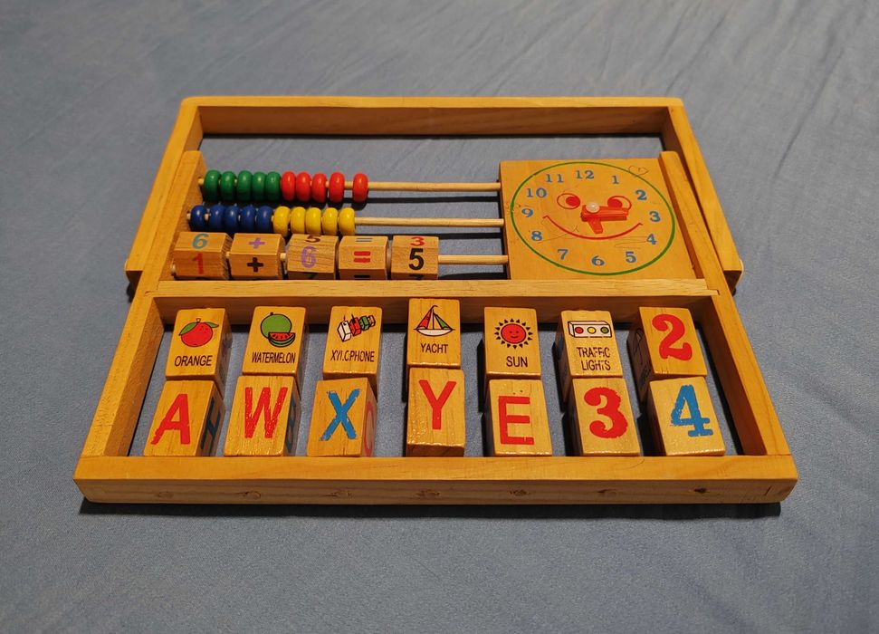 Numărătoare din lemn multifuncțională +3 ani