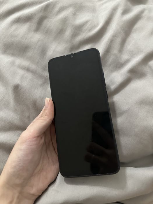 Продам телефон Xiaomi Redmi 9A