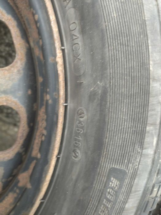 Продавам гуми 195 60 15