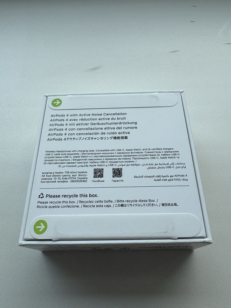 Наушники Apple AirPods 4 with Active Noise Cancellation