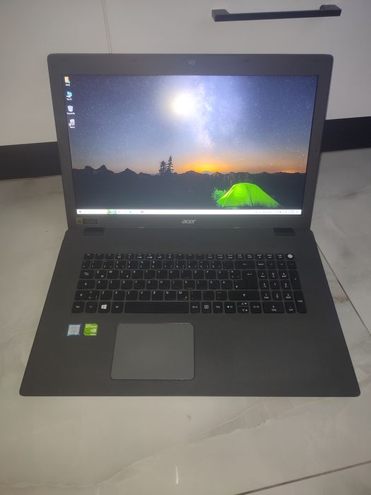 Laptop Gaming Acer E17 - i7-6500u/12gb/256gb + 500gb/Nvidia 940M 4GB