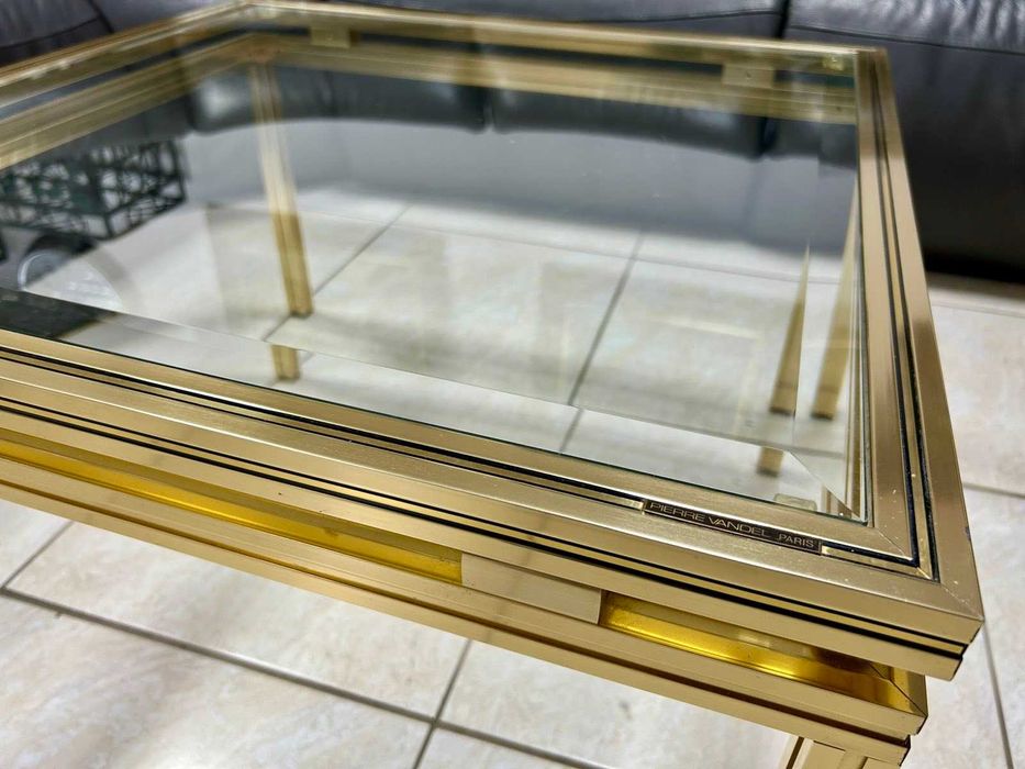 Холна маса Pierre Vandel Paris