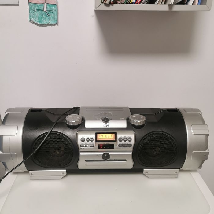 boombox , casetofon. radio cd jvc
