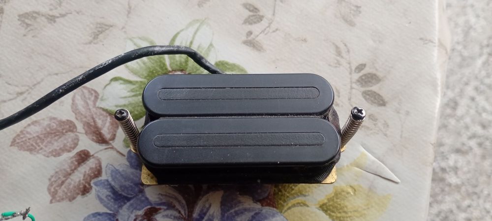 Dimarzio DP 102 X2N Адаптер за китара