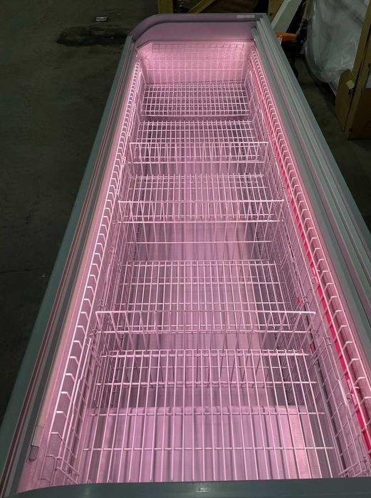 Lada Congelare sau Refrigerare AHT Miami 2,10m LED si Autodezghet
