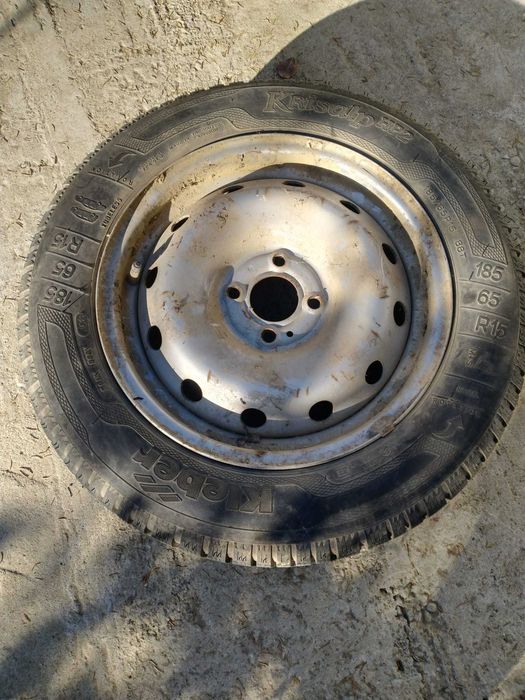 2 roti de iarna Logan 185/65R15