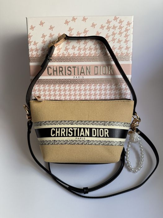 Geanta Dior Beauty Gift originala noua