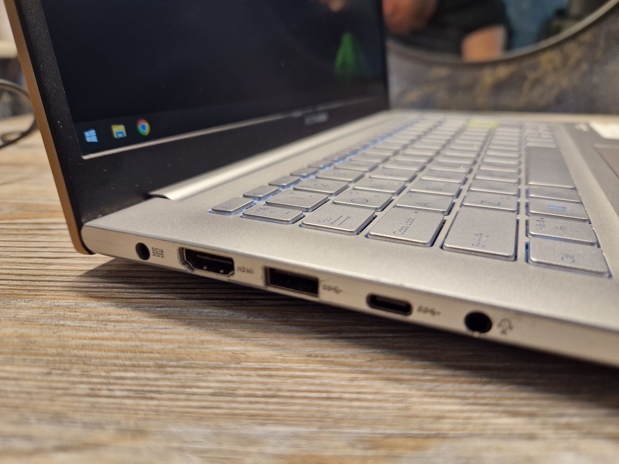 Ультрабук Asus vivobook S413E