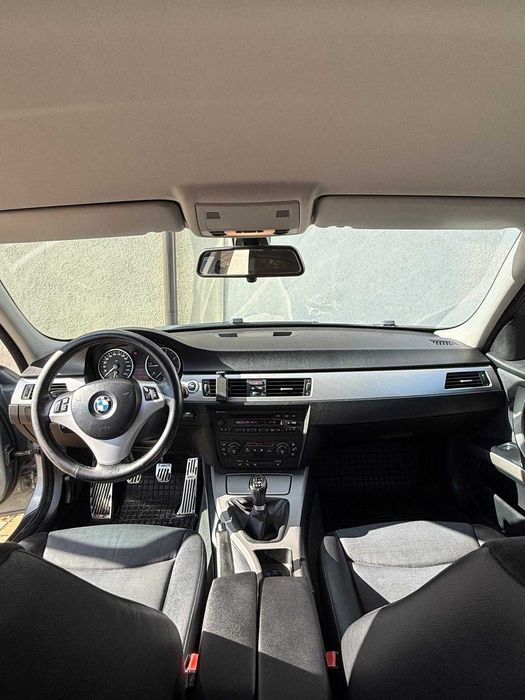 BMW Seria 3 320d e90